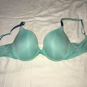 Victoria Secret T-Shirt Bra 34D